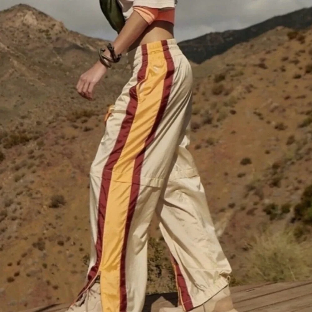 Free People End Zone Track Pants in Magnolia Combo Sz L Side Zip Bottom NWOT - Picture 2 of 5